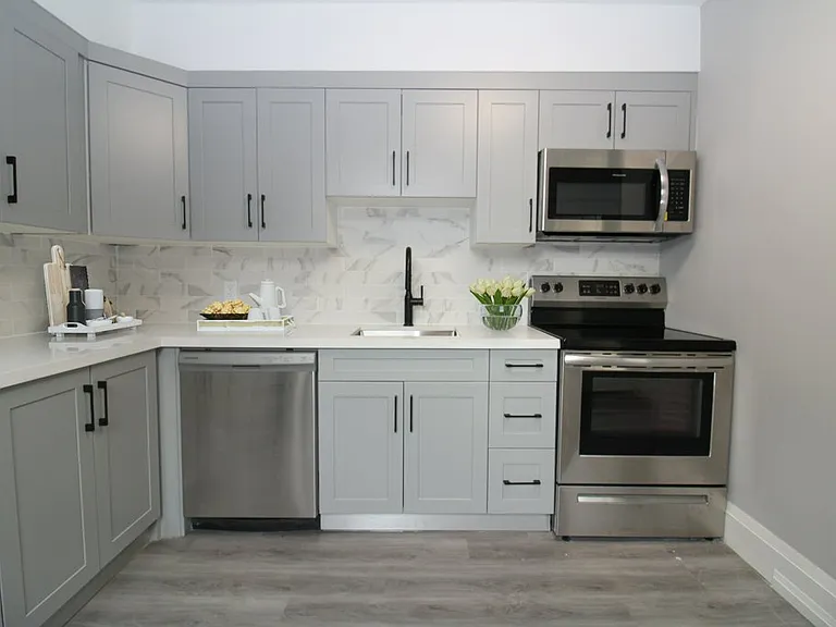 470 Bolivar St #A — Photo 8
