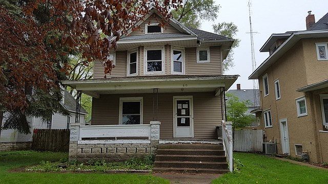1st image of 615 S Wildwood Ave