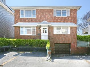 11 Van Rensselear St, Belleville, NJ 07109