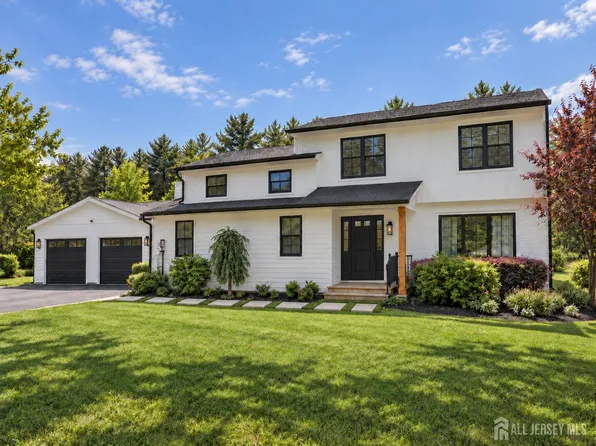 6 Nepote Pl, Somerset, NJ 08873