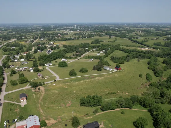 40 Sunrise, Lancaster, KY 40444