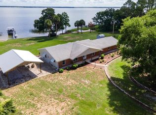 38314 Echols Rd, Grand Island, FL 34788