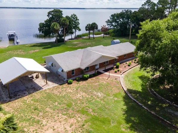 38314 Echols Rd, Grand Island, FL 34788