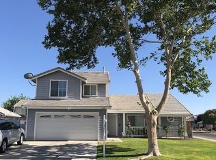 2642 W Lingard St, Lancaster, CA 93536