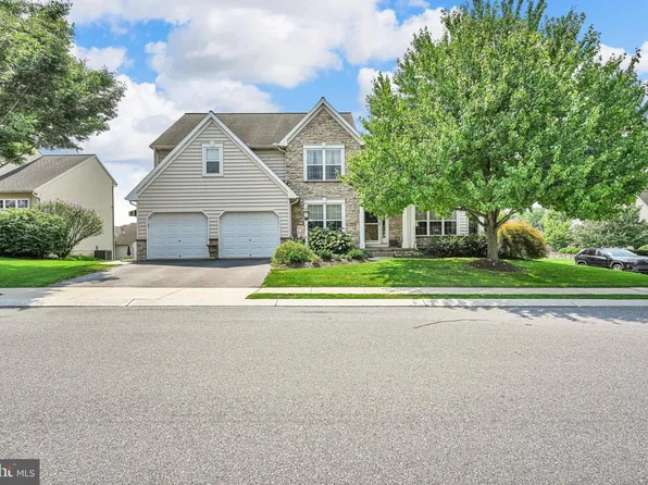 301 Hollow Vw, Manheim, PA 17545