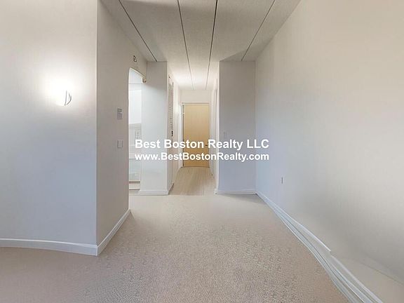 5th image of 65 Webster St #207A