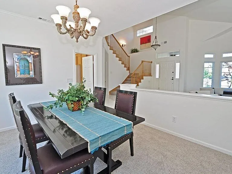 4728 Blackburn Peak Ct — Photo 4