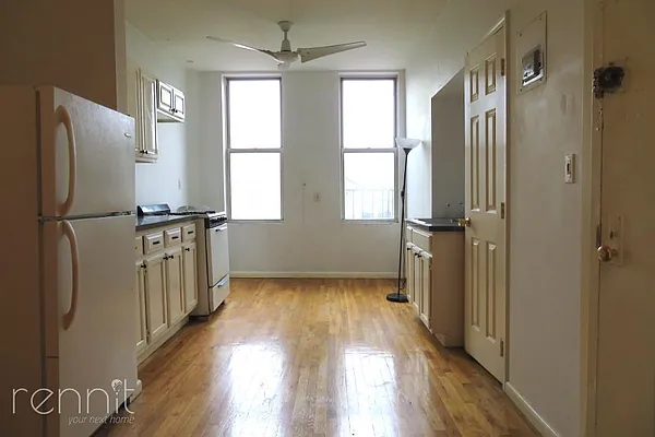 Rented by Rennit Inc. | media 27