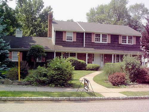 2nd image of 22 Fairview Ave