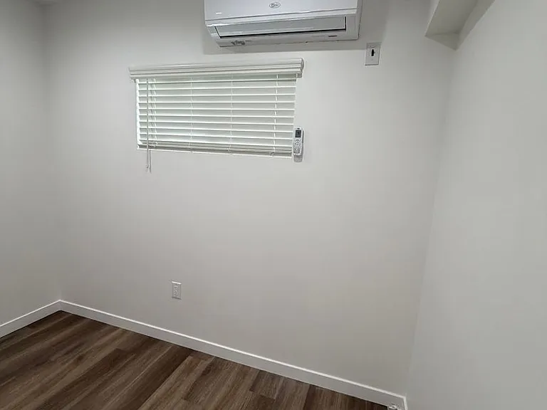 4913 - 4915 Cahuenga Blvd, North Hollywood, CA 91601 — Photo 8