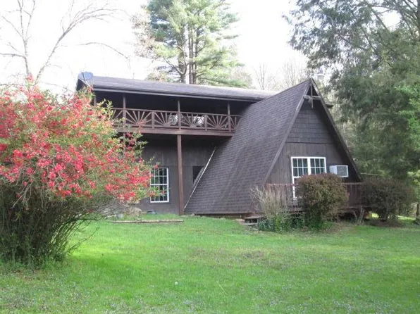 30 Clover Ln, Strattanville, PA 16258