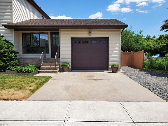 4th image of 19 Onka St