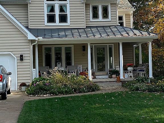 2nd image of 9509 Charlesfield Dr