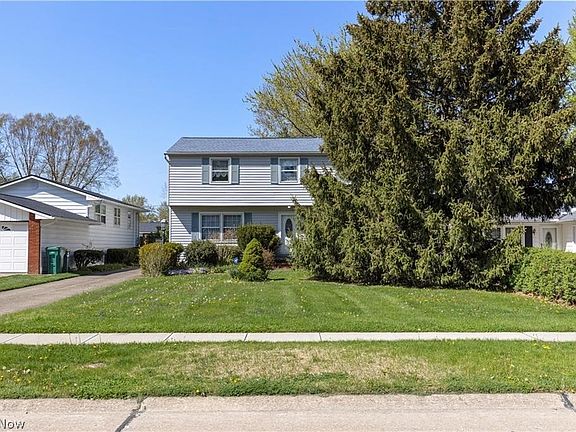 2nd image of 8295 Mentorwood Dr