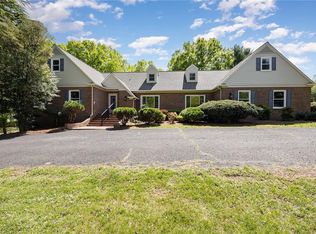 206 Oakdale Cir, King, NC 27021