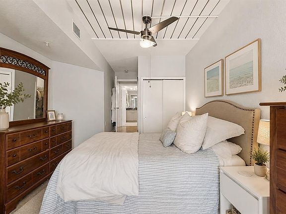 4th image of 2331 W HORATIO STREET #625