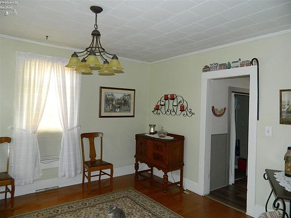 2nd image of 515 S Arch St