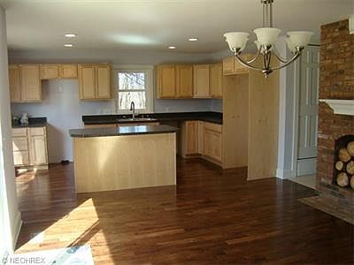 4th image of 11017 Asbury Rd