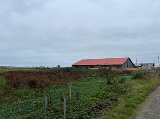 1127 Moxon Ln, Arcata, CA 95521
