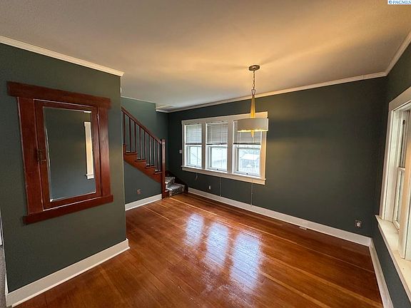 3rd image of 419 E A Ave