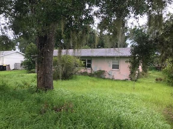 2nd image of 226 Edwards Ave