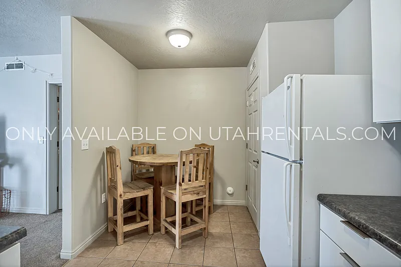 1 bed, 1.0 bath, 1103 sqft, $590 — Photo 4