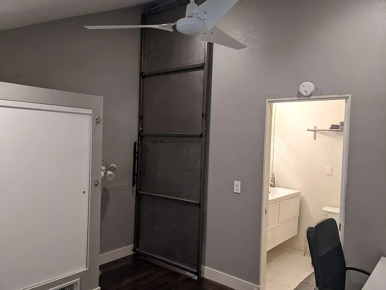 602 N May St #45 — Photo 25