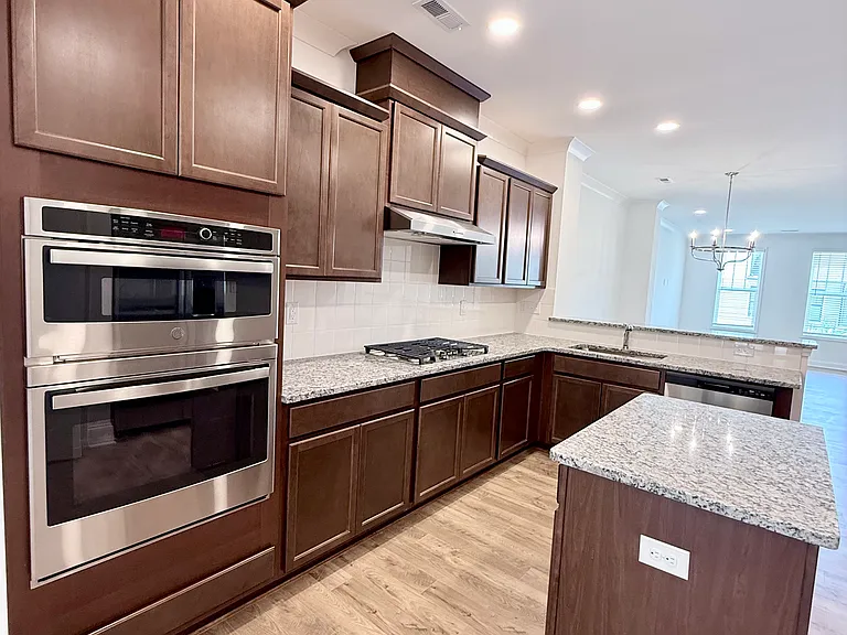 10211 Rainier Trail Dr NW — Photo 10