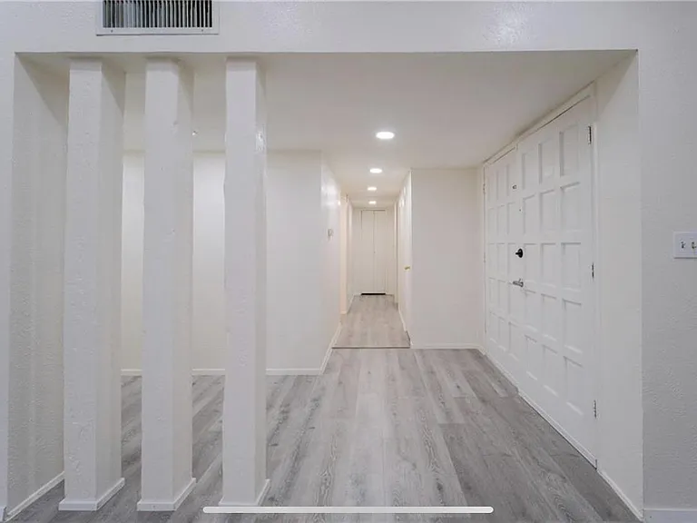 6403 Apache Ct — Photo 8