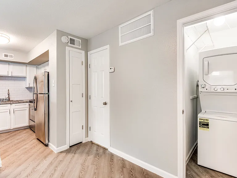 14135 Champions Dr — Photo 26