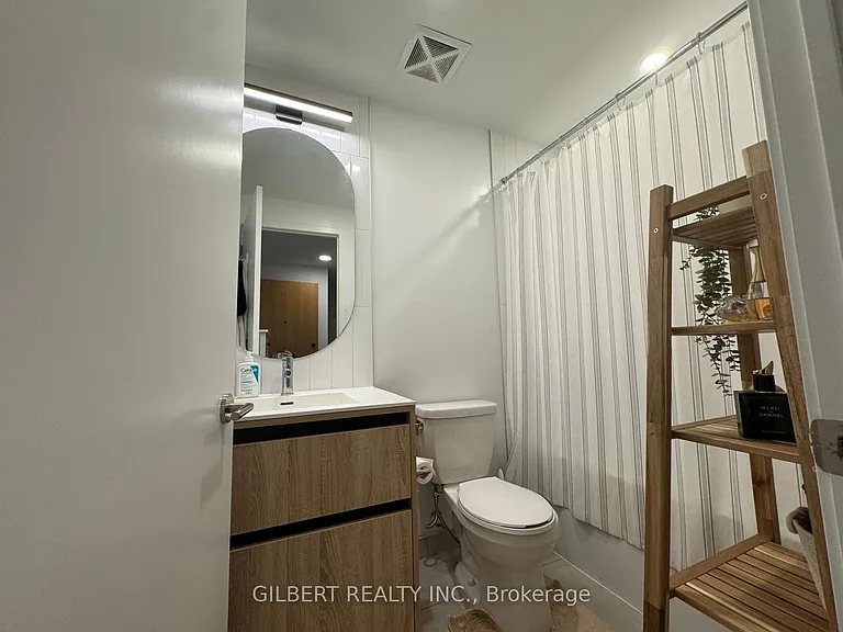 7950 Bathurst St #1806 — Photo 9