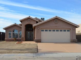 1662 N 9th Ave, San Luis, AZ 85349