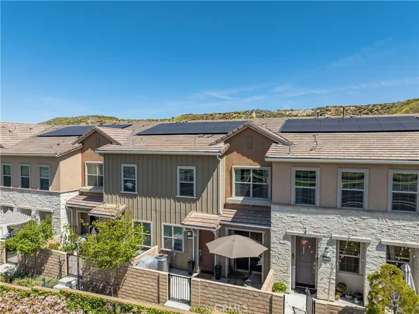 22728 Harmony Dr, Santa Clarita, CA 91350