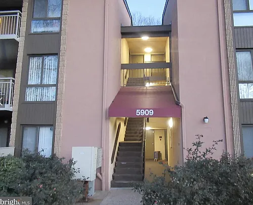 5909 Tamar Dr #4 Photo 1