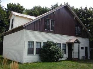 2 B St, Old Orchard Beach, ME 04064