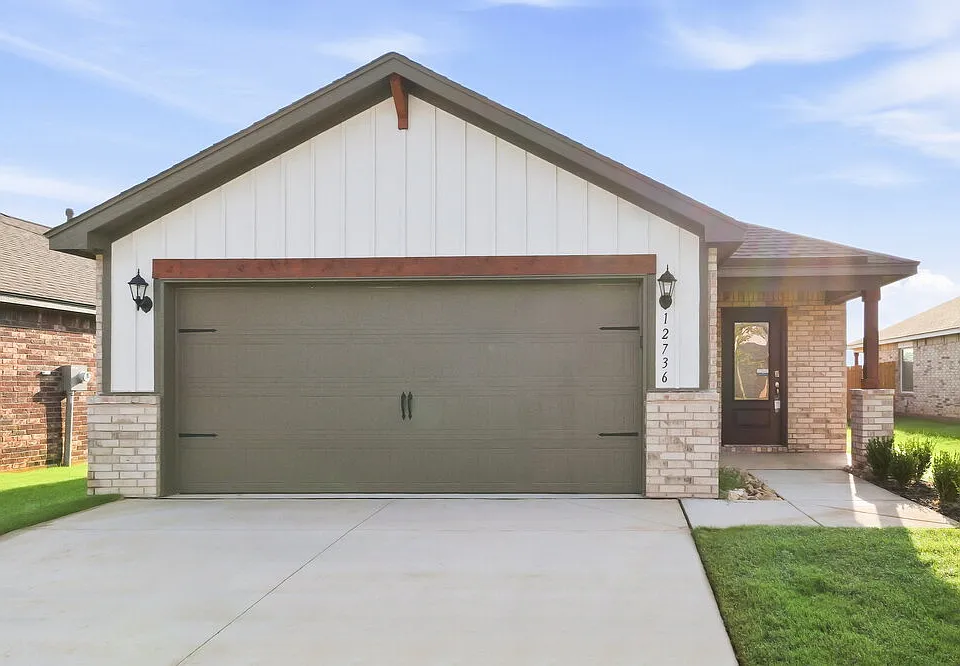 12736 Carrara Ln