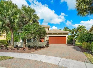 8960 Via Prestigio W, Wellington, FL 33411