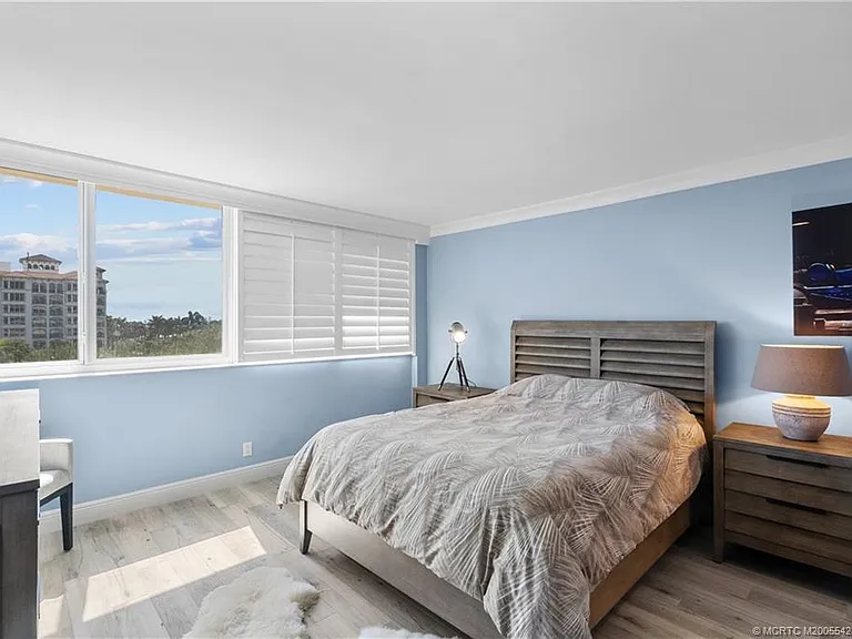 125 Ocean Ave #506 — Photo 17