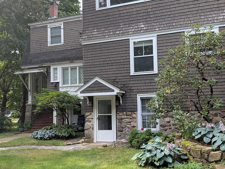 19 Norwood Farms Rd #1 — Photo 1