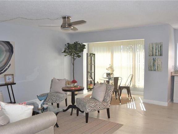 2nd image of 4780 Cove Cir APT 307