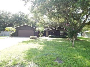 1839 Kings Point Blvd, Kissimmee, FL 34744