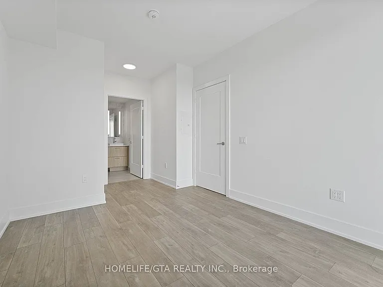 858 Dupont St #602 — Photo 26