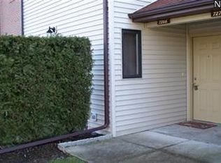 7266 Village Dr UNIT 7266, Mentor, OH 44060