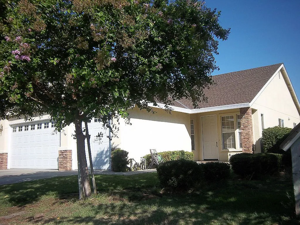445 Alemar Way photo 1