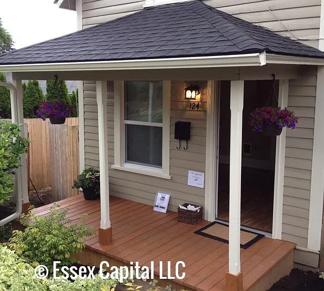 124 NW 14th Ave — Photo 1