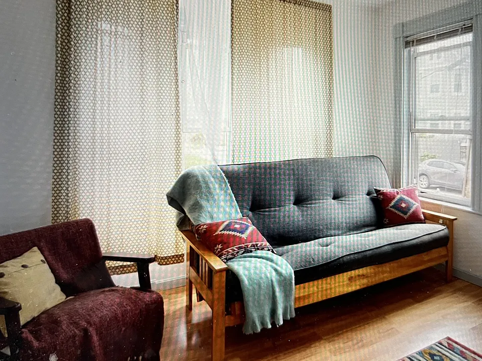 9 Dexter St #9