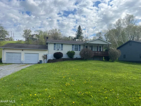 126 Laurel Dr, Hastings, PA 16646