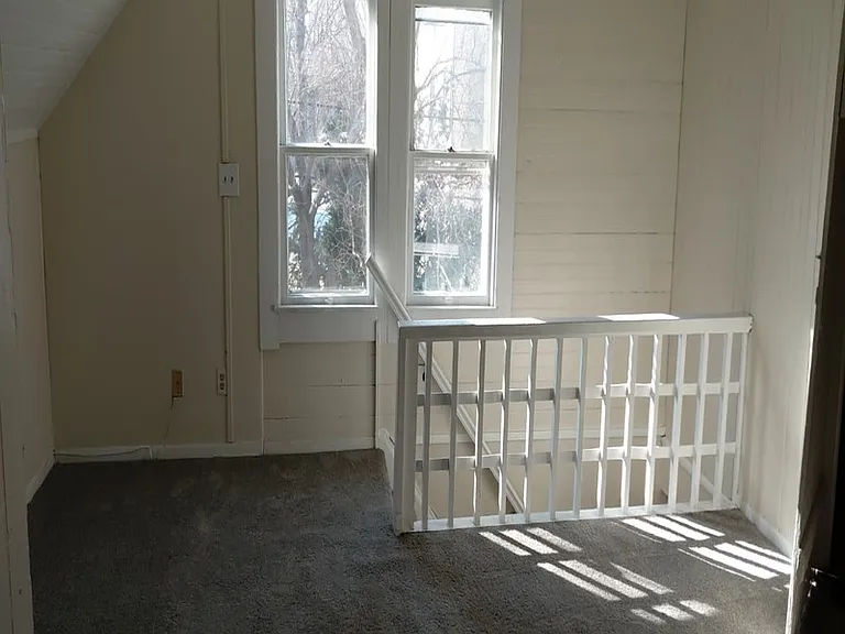 1114 E 77th St #1 — Photo 11