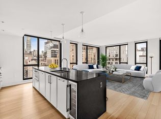 160 E 22nd St #18A, New York, NY 10010