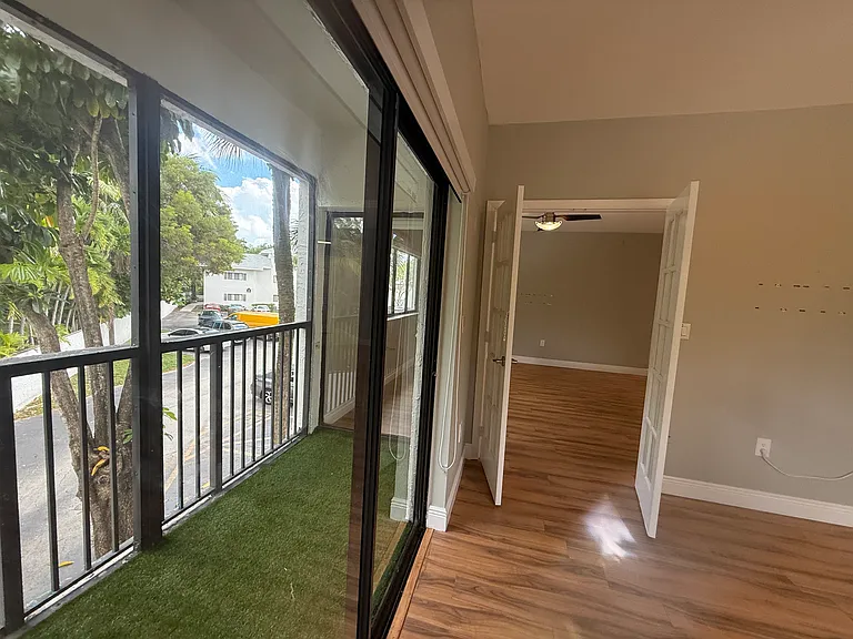 2445 SW 18th Ter #220 — Photo 12